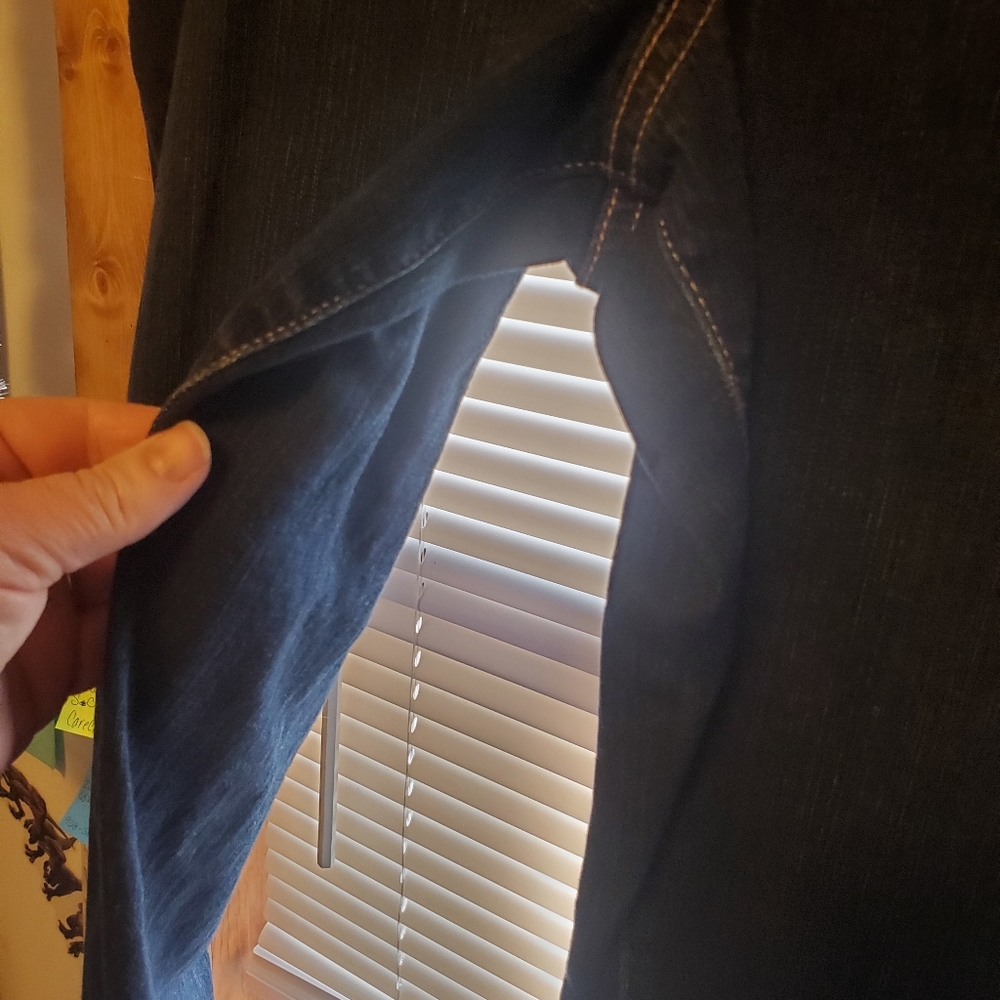 Torrid Relaxes Boot Jeans - Picture 4 of 5